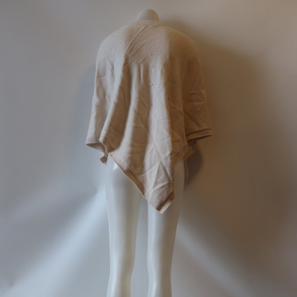 LULULEMON CREAM KNIT PONCHO SZ OS * - Picture 4 of 8